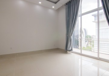 5 Bedroom  Flat For Sale - Svay Dangkum, Siem Reap thumbnail