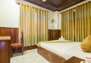 18 Room  Guest House For Rent - Wat Bo, Siem Reap thumbnail