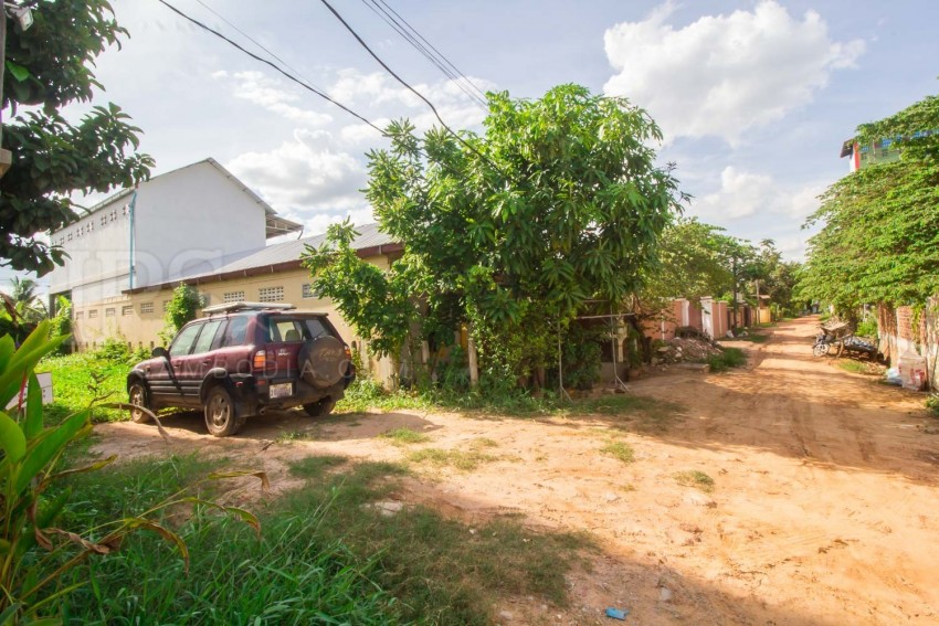 168 sq.m. Land For Sale - Svay Dangkum, Siem Reap