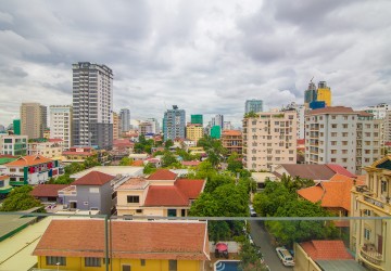 2 Bedroom Serviced Apartment For Rent - BKK1, Phnom Penh thumbnail