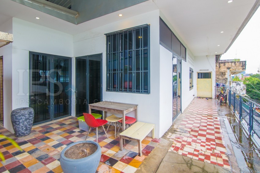 2 Bedrooms Renovated Apartment for Rent - Daun Penh, Phnom Penh