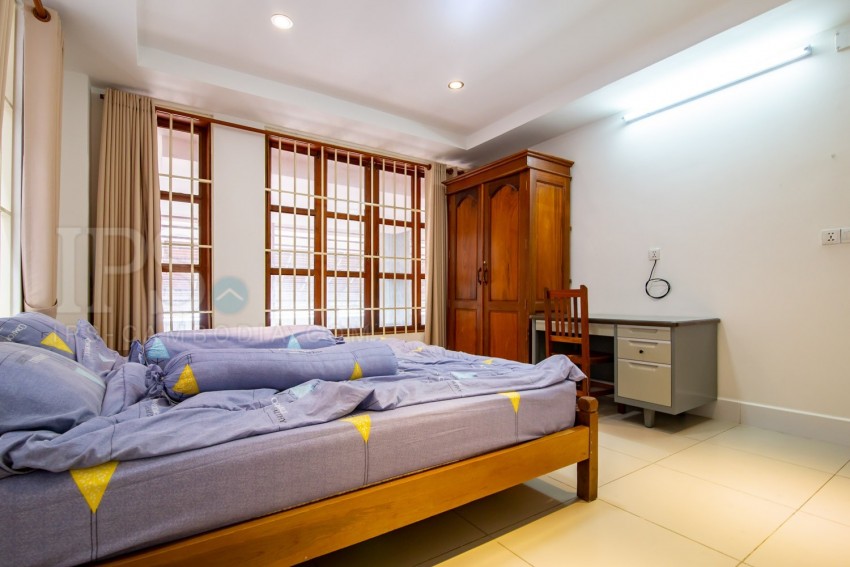 3 Bedrooms Services Apartment For Rent -  Russian Market, Phnom Penh