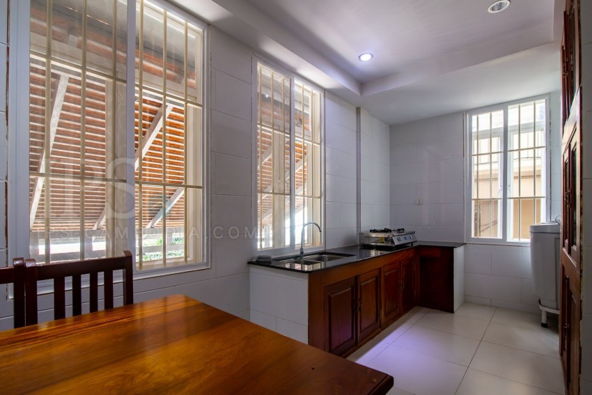 3 Bedrooms Services Apartment For Rent -  Russian Market, Phnom Penh