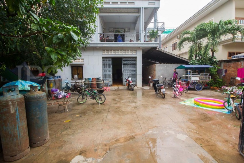 17 Room  House and Land For Rent - Svay Dangkum, Siem Reap