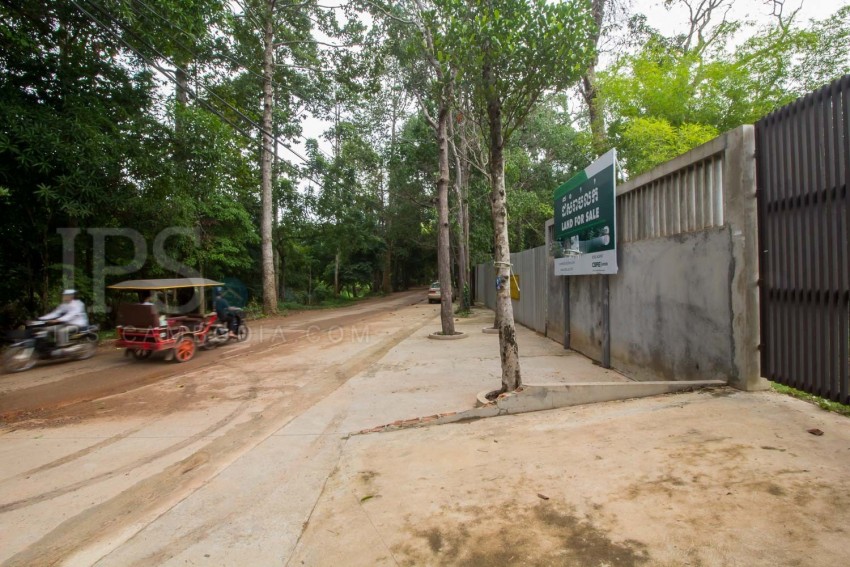 12,600 sq.m. Land For Sale - Slor Kram, Siem Reap