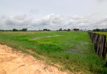 40,000 sq.m. Land For Sale - Svay Dangkum, Siem Reap thumbnail