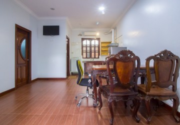 3 Bedroom Villa For Sale - Svay Dangkum, Siem Reap thumbnail