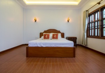 3 Bedroom Villa For Sale - Svay Dangkum, Siem Reap thumbnail