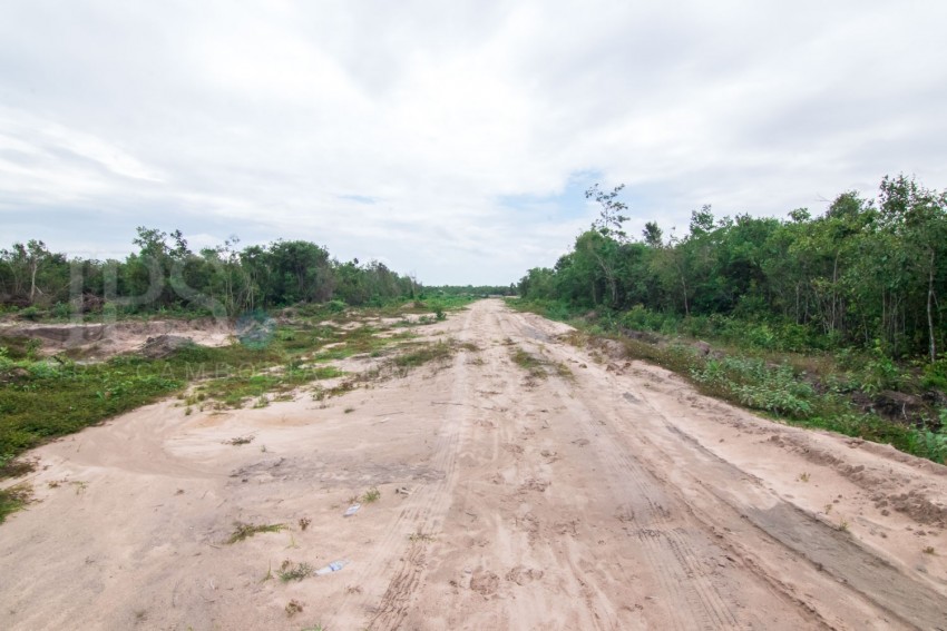 240,000 sq.m. Land For Sale - Banteay Srei, Siem Reap