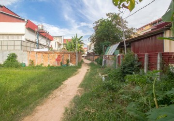 976 sq.m. Land for Sale - Svay Dangkum, Siem Reap thumbnail