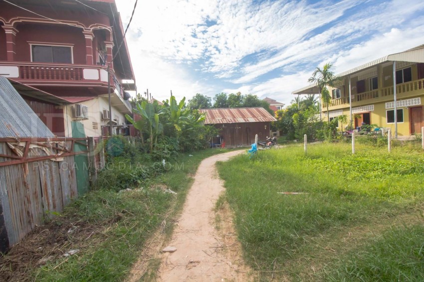 976 sq.m. Land for Sale - Svay Dangkum, Siem Reap