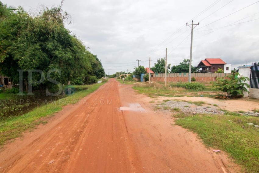 660 sq.m. Land  For Sale - Svay Dangkum, Siem Reap