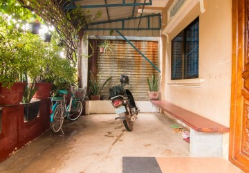 5 Bedroom Villa For Rent - Svay Dangkum, Siem Reap thumbnail