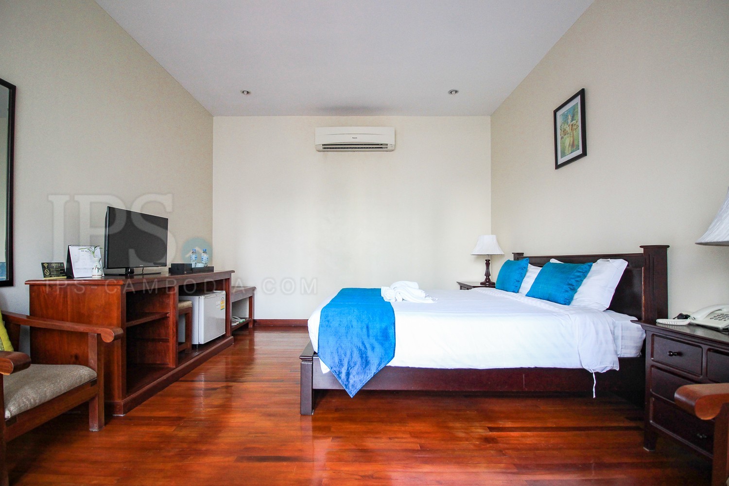 25 Room Hotel For Lease - BKK1, Phnom Penh