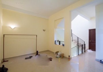 2 Bedroom  Townhouse For Sale - Chreav, Siem Reap thumbnail