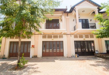 2 Bedroom  Townhouse For Sale - Chreav, Siem Reap thumbnail