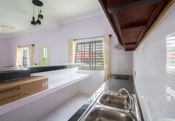 8 Bedroom Villa for Rent -Slor-Kram- Siem Reap thumbnail