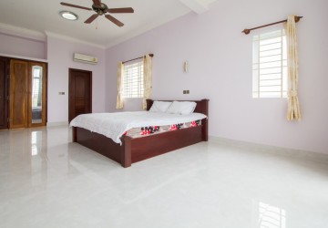 8 Bedroom Villa for Rent -Slor-Kram- Siem Reap thumbnail