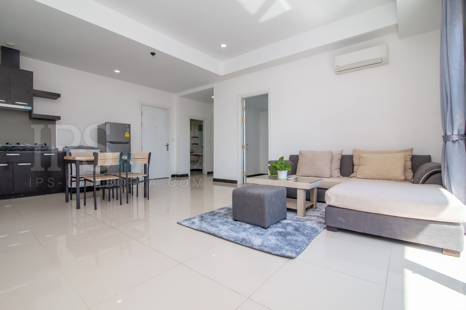 2 Bedroom Serviced Apartment For Rent Tonle Bassac Phnom Penh 9442
