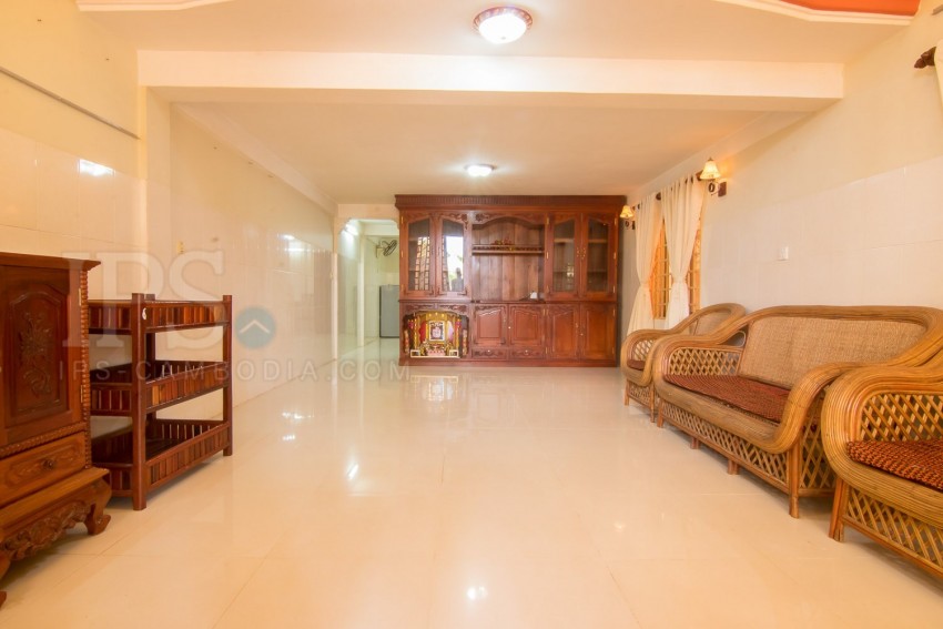 4 Bedroom Flat For Rent - Svay Dangkum, Siem Reap