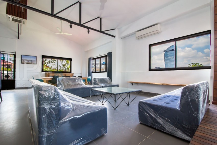 4 Bedroom Apartment For Rent - Daun Penh, Phnom Penh