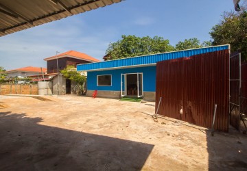 60 sq.m. Commercial Space For Rent - Slor Kram, Siem Reap thumbnail