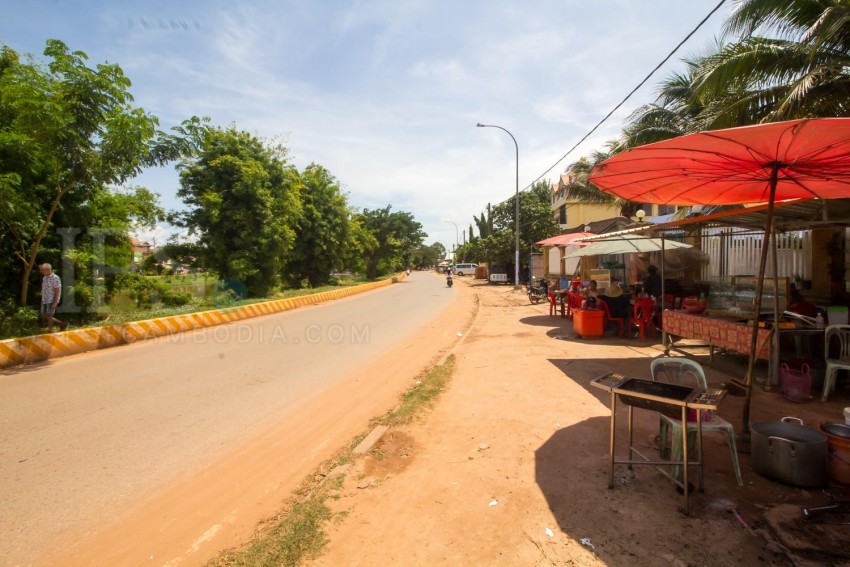 724 sq.m. Commercial Land For Sale - Svay Dangkum, Siem Reap