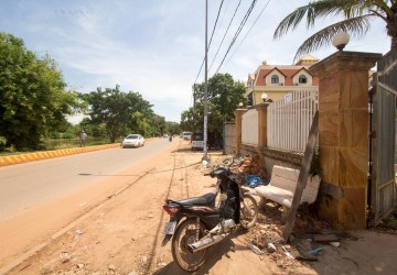 724 sq.m. Commercial Land For Sale - Svay Dangkum, Siem Reap thumbnail