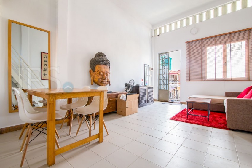 2 Bedroom Renovated Apartment For Rent - Daun Penh, Phnom Penh