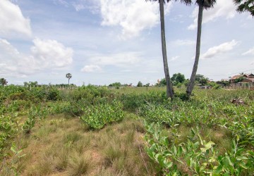 5,600 sq.m. Land For Sale - Slor Kram, Siem Reap thumbnail