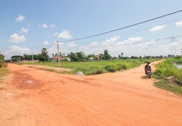  2,409 sq.m Land For Sale  -  Chreav, Siem Reap thumbnail