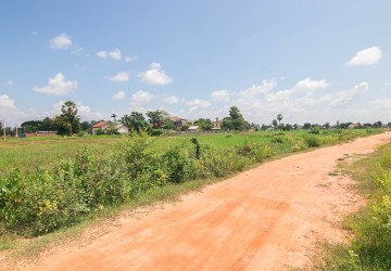  2,409 sq.m Land For Sale  -  Chreav, Siem Reap thumbnail