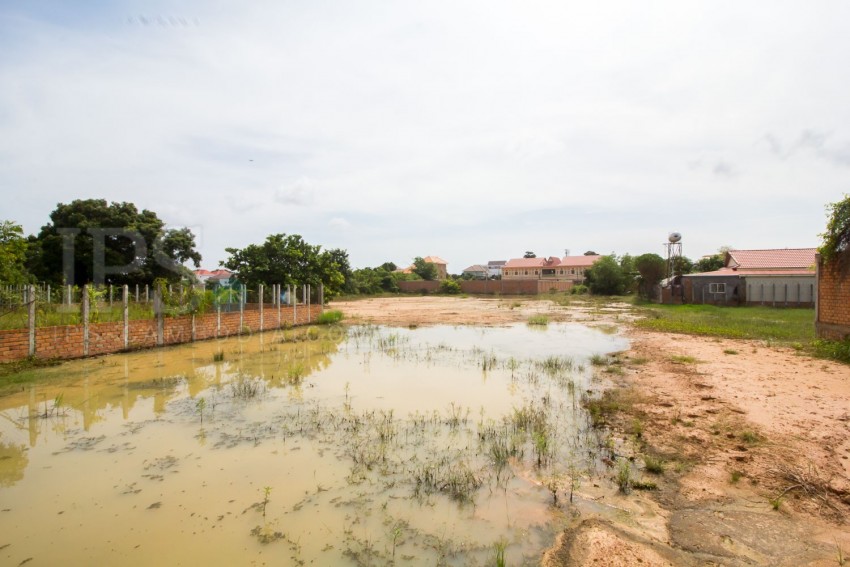 3,199 sq.m. Land For Sale - Svay Dangkum, Siem Reap