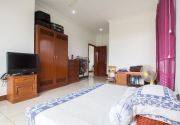 5 Bedroom Villa for Rent - Siem Reap thumbnail
