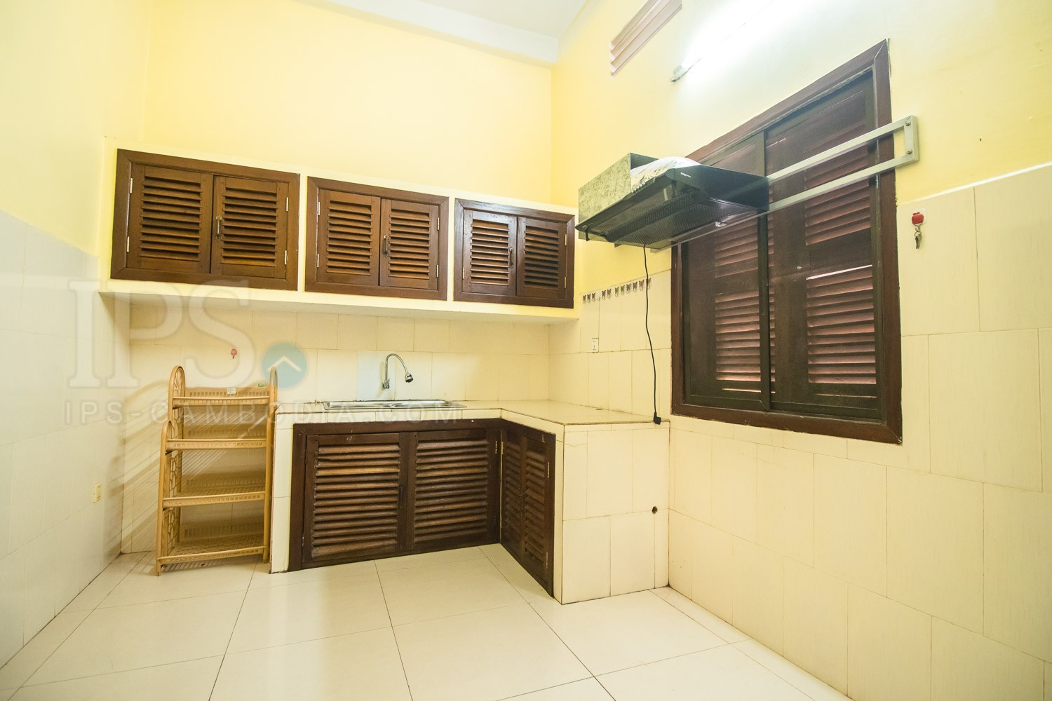 5 Bedroom Villa For Rent - Svay Dangkum, Siem Reap - Image 6