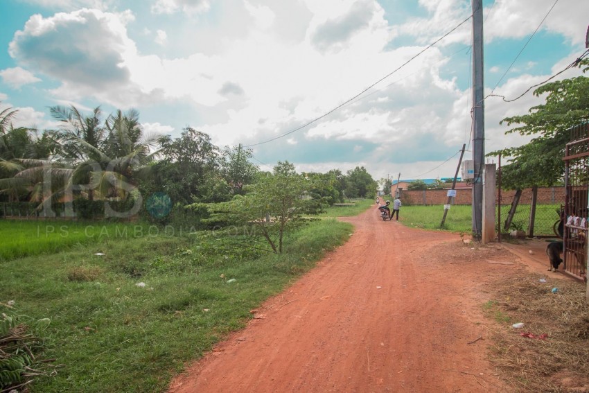  3,813??? sq.m. Land For Sale - Sala Kamreuk, Siem Reap