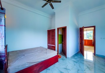 3 Bedroom Apartment For Rent - Svay Dangkum, Siem Reap thumbnail