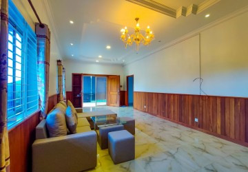 3 Bedroom Apartment For Rent - Svay Dangkum, Siem Reap thumbnail