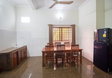 3 Bedroom Apartment For Rent in Svay Dangkum, Siem Reap thumbnail