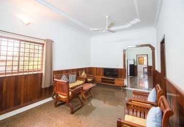 3 Bedroom Apartment For Rent in Svay Dangkum, Siem Reap thumbnail