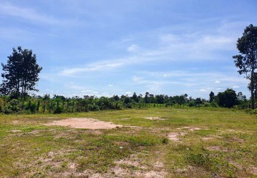 6,720 sq.m. Land For Sale - Bakong District, Siem Reap thumbnail