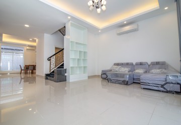 3 Bedroom Twin Villa  For Rent - Toek Tla, Phnom Penh thumbnail