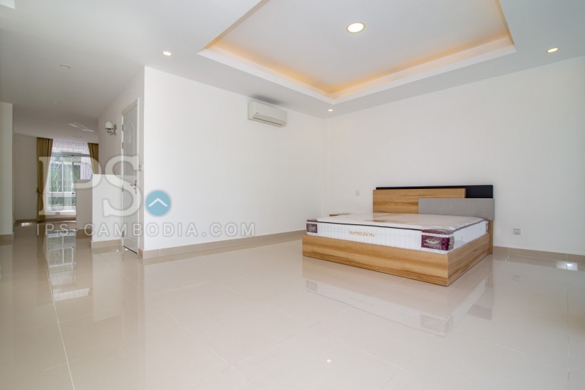 3 Bedroom Twin Villa  For Rent - Toek Tla, Phnom Penh