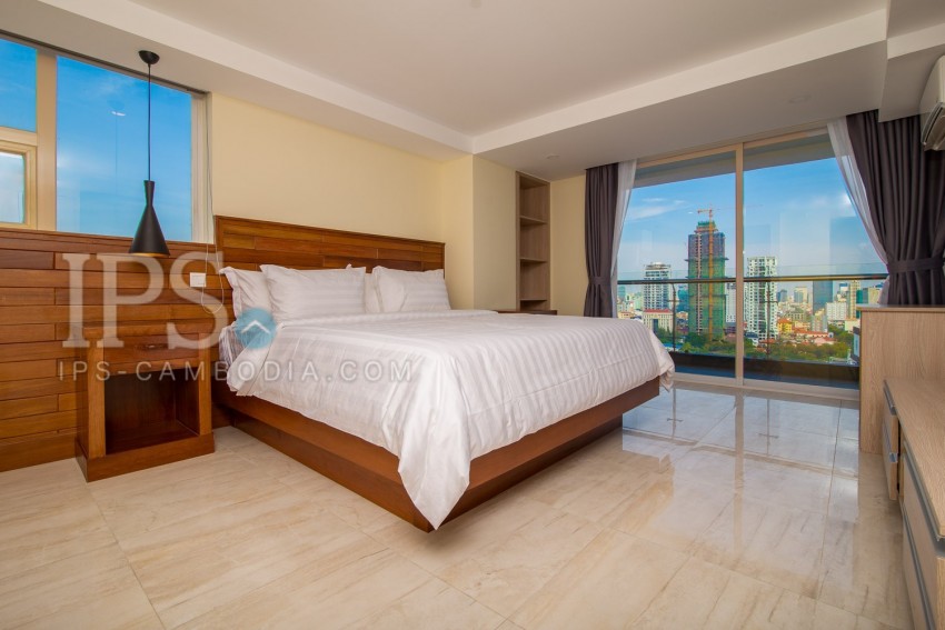 3 Bedroom Penthouse For Rent - Tonle Bassac, Phnom Penh