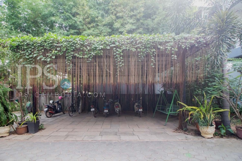 2 Bedrooms Apartment For Rent - Svay Dangkum, Siem Reap