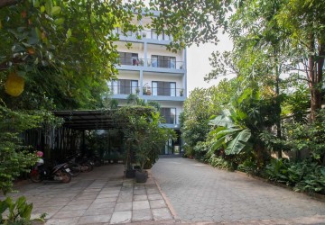 2 Bedrooms Apartment For Rent - Svay Dangkum, Siem Reap thumbnail