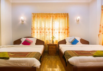 11 Bedroom Guesthouse For Rent - Kouk Chak, Siem Reap thumbnail
