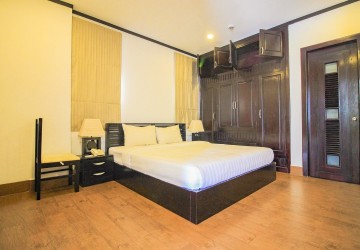 1 Bedroom Apartment For Rent -  BKK1, Phnom Penh thumbnail