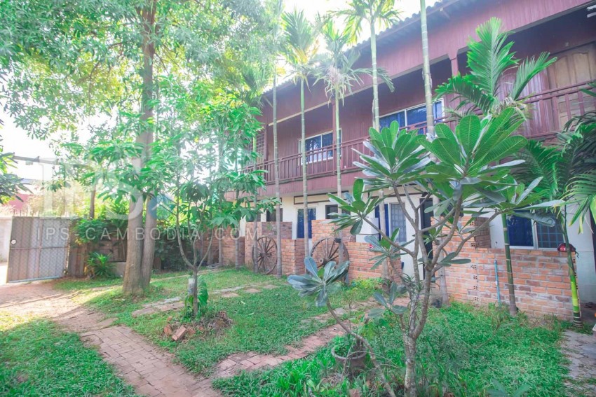 8 Room Villa For Sale - Svay Dangkum, Siem Reap