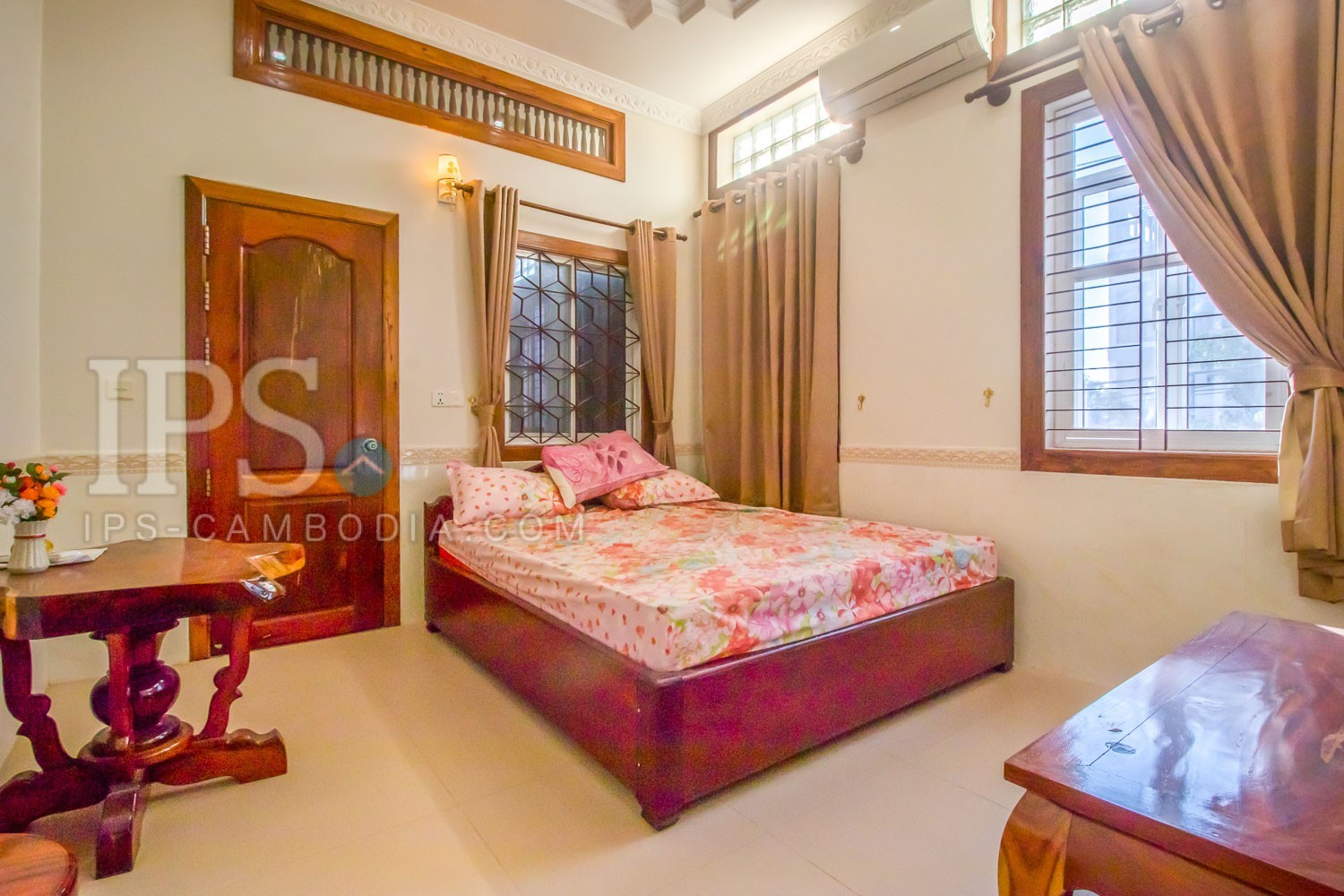 3 Bedroom House  For Rent - Svay Dangkum, Siem Reap - Image 9